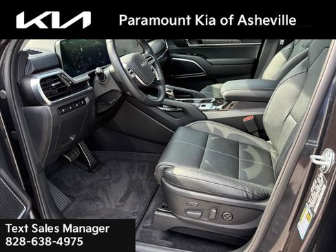 Used 2025 Kia Telluride SX image 19
