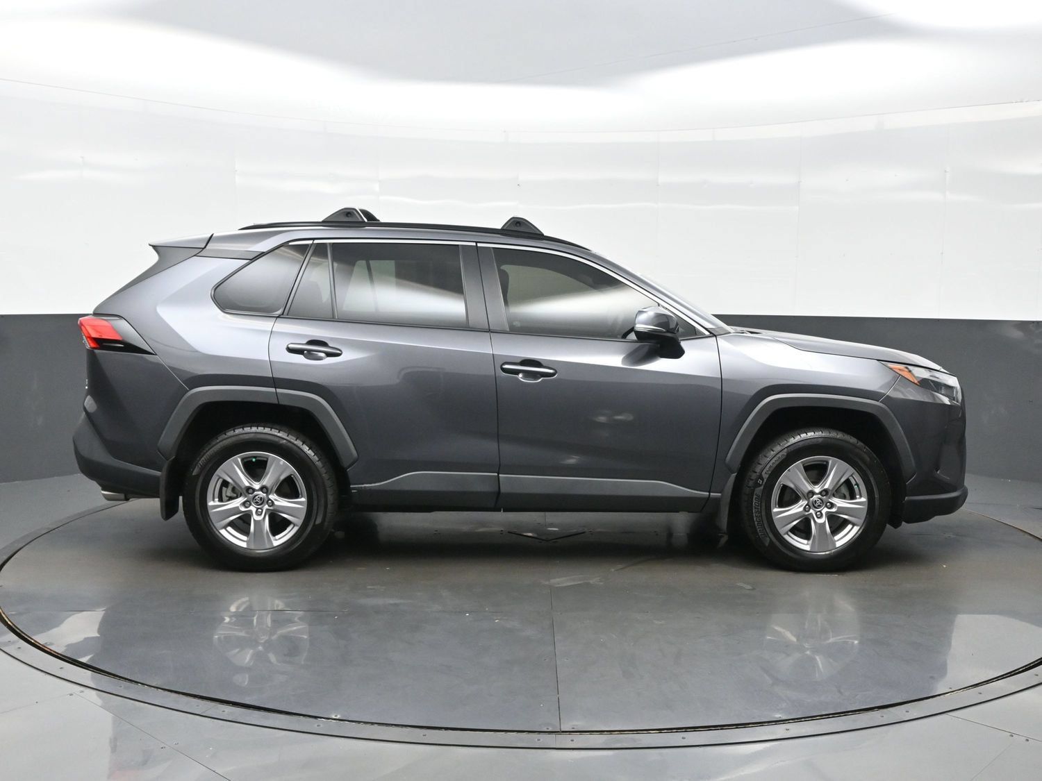 Used 2023 Toyota RAV4 XLE w/ Convenience Package AWD/4WD image 7