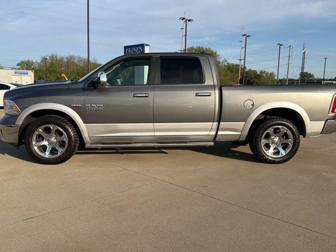 Used 2013 RAM 1500 Laramie w/ Convenience Group AWD/4WD image 10