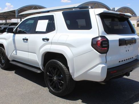 Used 2026 Toyota 4Runner Platinum AWD/4WD image 9