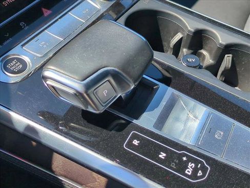 Used 2021 Audi Q7 3.0T Prestige image 12