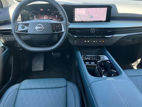 New 2026 Nissan Murano Platinum w/ Cargo Package AWD/4WD image 3