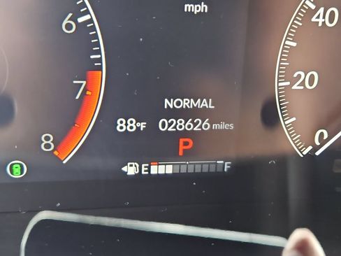 Certified 2024 Honda HR-V Sport image 13