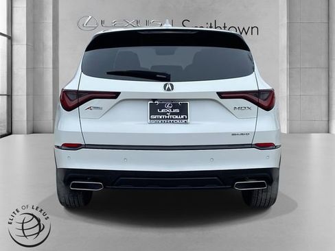 Used 2023 Acura MDX A-Spec image 6