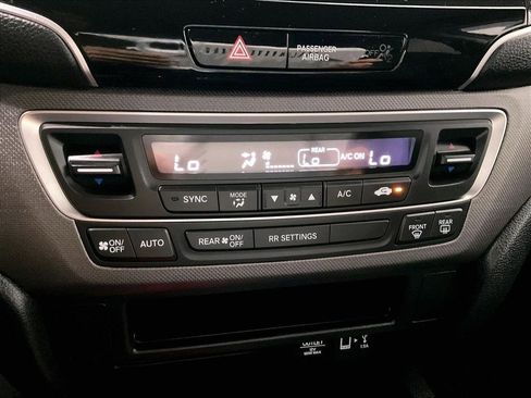 Used 2022 Honda Ridgeline Sport image 25