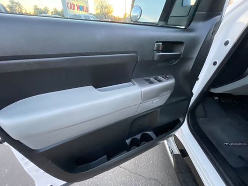 Used 2012 Toyota Tundra 2WD Double Cab w/ SR5 Pkg image 13