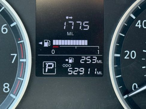 Certified 2024 Nissan Kicks S FWD image 17