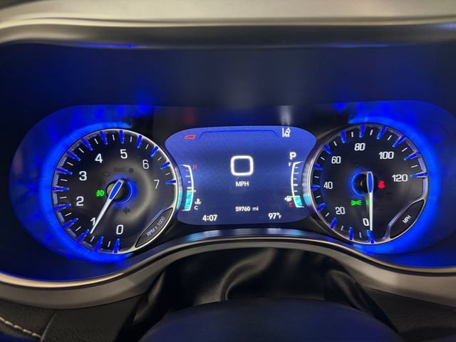 Used 2025 Chrysler Pacifica Limited FWD image 25