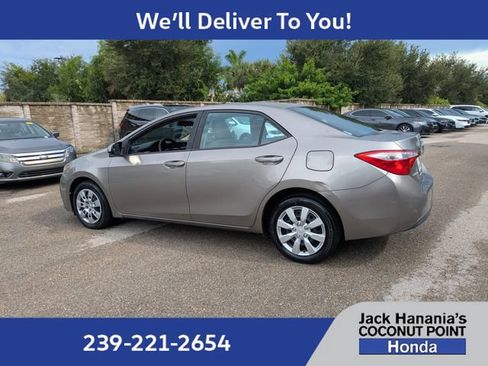 Used 2015 Toyota Corolla LE FWD image 6