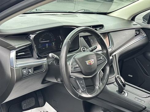 Certified 2019 Cadillac XT5 Luxury AWD/4WD image 10