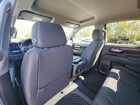 New 2026 Chevrolet Silverado 1500 LT w/ Z71 Off-Road Package image 28