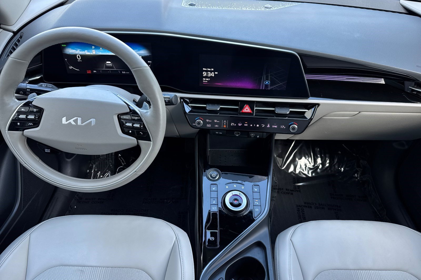 Used 2023 Kia Niro Wind w/ Wind Preserve Package FWD image 16