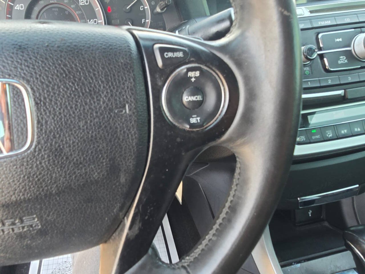 Used 2015 Honda Accord Sport image 28