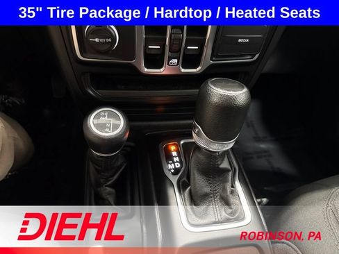Used 2023 Jeep Wrangler Unlimited Sport AWD/4WD image 32