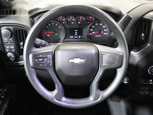 Certified 2024 Chevrolet Silverado 2500 Custom w/ Custom Value Package image 5