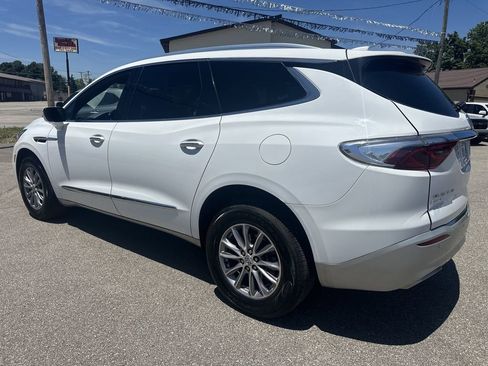 Used 2024 Buick Enclave Premium FWD image 7