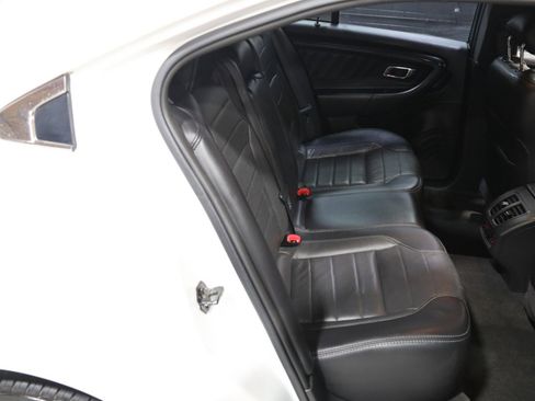 Used 2013 Ford Taurus SHO image 47
