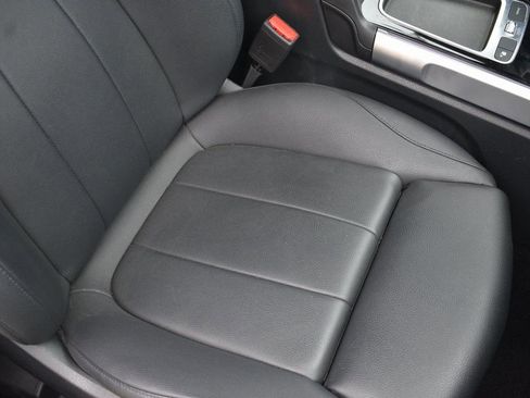 Used 2024 Mercedes-Benz GLB 250 GLB 250 image 24