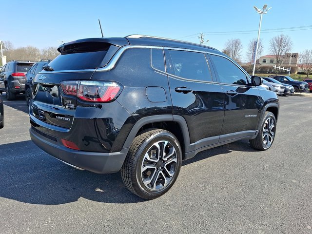Certified 2023 Jeep Compass Limited AWD/4WD image 8