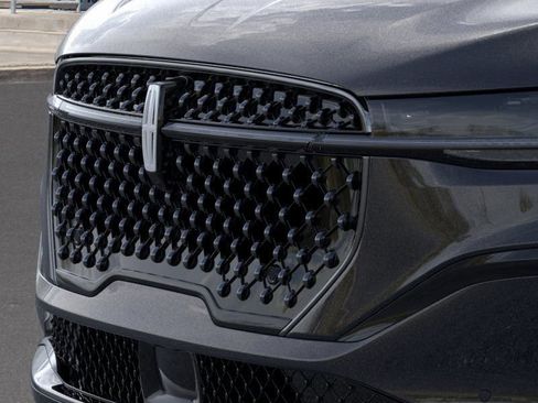 New 2026 Lincoln Nautilus Reserve w/ Jet Appearance Package image 39