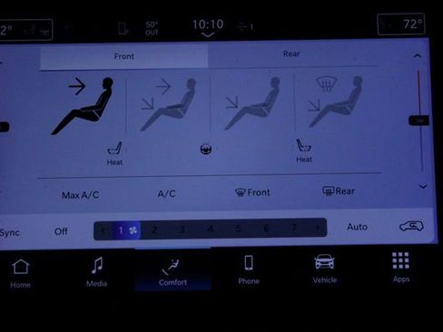 Used 2024 Chrysler Pacifica Touring-L image 35