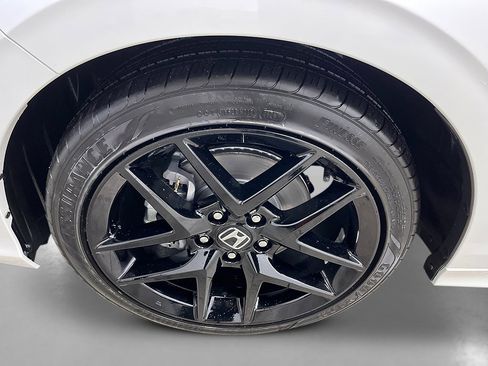 New 2026 Honda Civic FWD Hybrid Sedan image 11