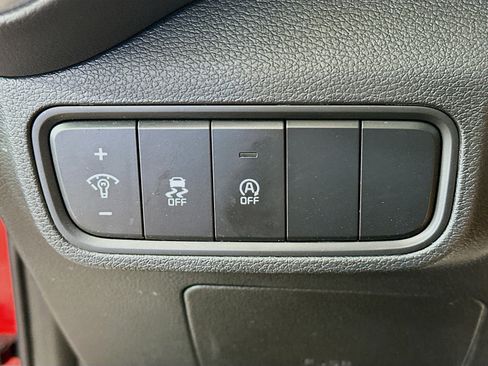 Used 2025 Kia Soul LX w/ LX Technology Package image 17