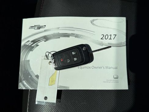 Used 2017 Chevrolet Equinox LT w/ Sport Edition FWD image 30