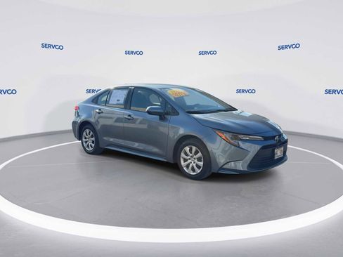 Used 2024 Toyota Corolla LE FWD image 2