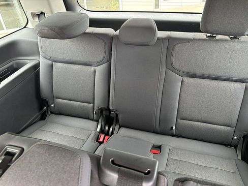 Used 2025 Ford Expedition Active AWD/4WD image 16