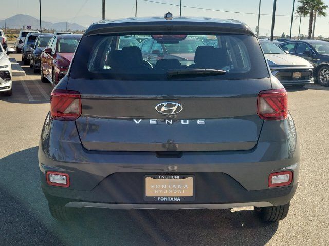 New 2026 Hyundai Venue SE FWD image 30