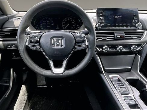 Used 2020 Honda Accord Hybrid image 8