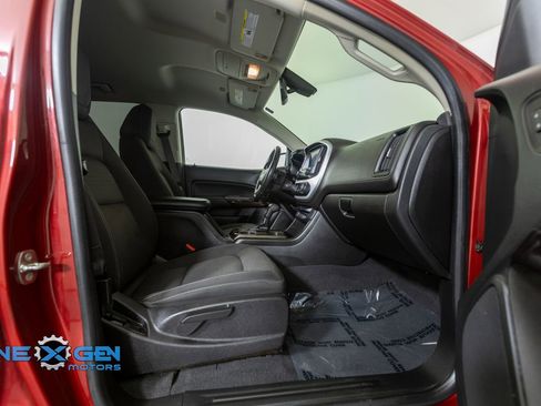 Used 2020 GMC Canyon SLE w/ Elevation Edition image 40