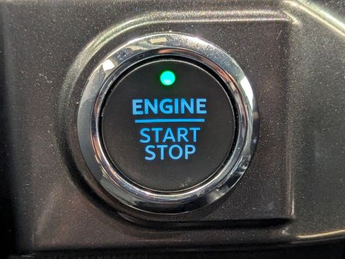 Certified 2023 Ford F150 XLT w/ Equipment Group 302A High image 33