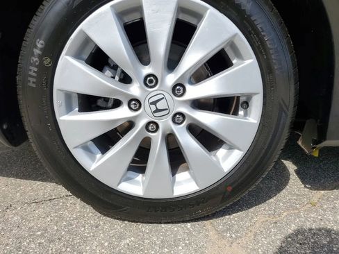 Used 2013 Honda Accord EX-L image 32