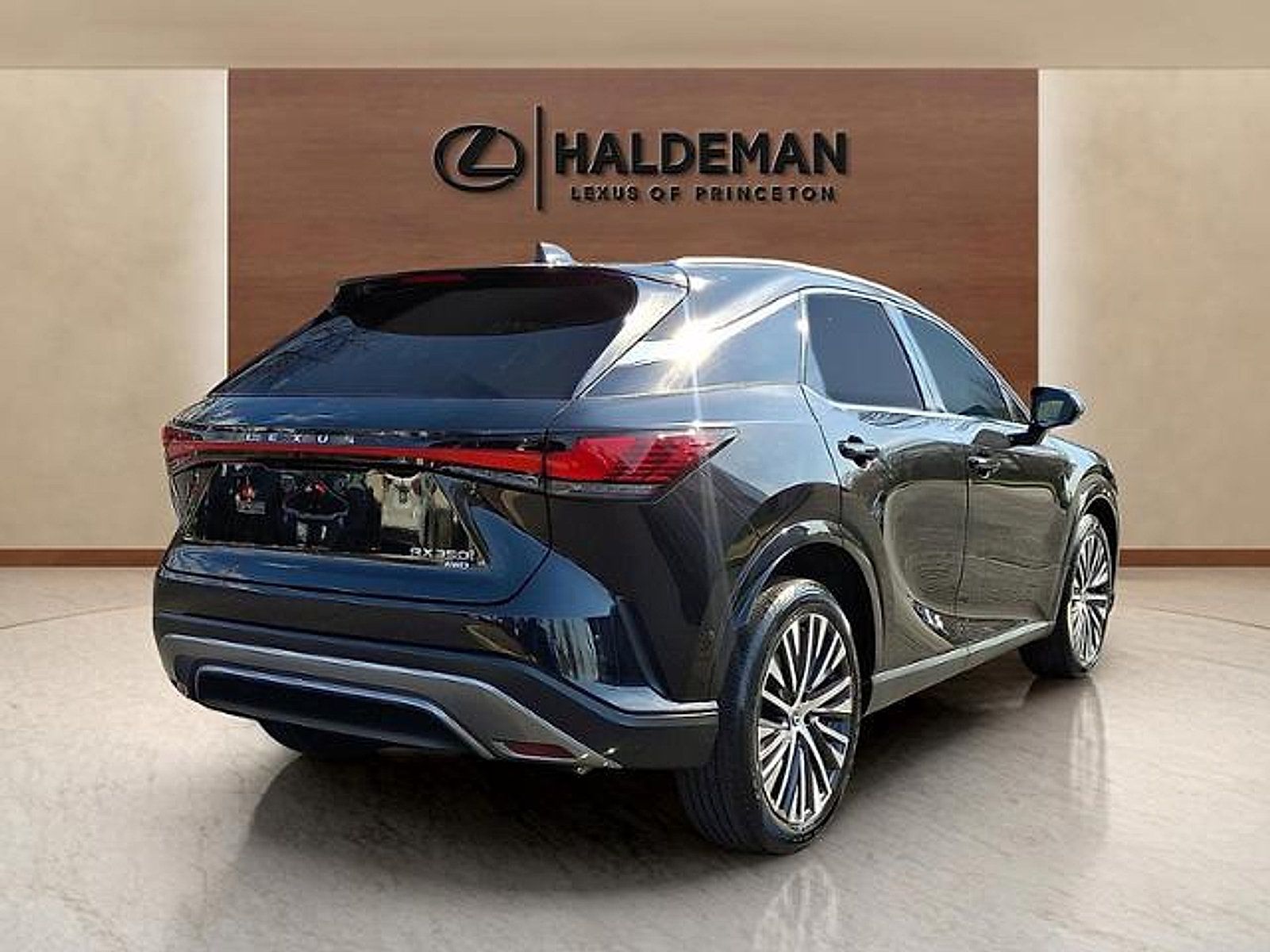 Certified 2023 Lexus RX 350 Premium Plus w/ Accessory Package AWD/4WD image 6