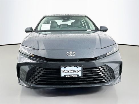 Certified 2025 Toyota Camry LE image 2