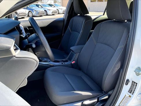 Certified 2025 Toyota Corolla LE image 8