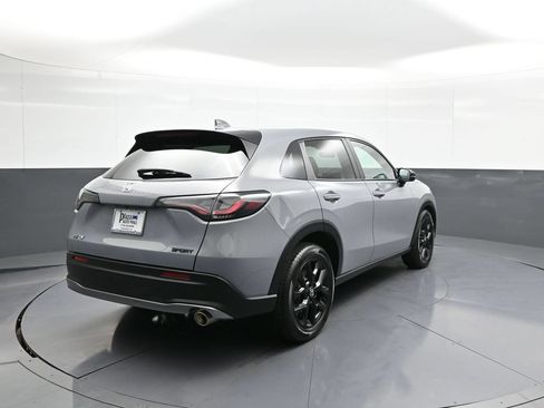 Certified 2024 Honda HR-V Sport image 6