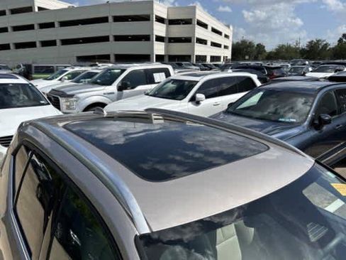 Used 2024 Volvo XC40 B5 Plus w/ Protection Package Premier AWD/4WD image 4