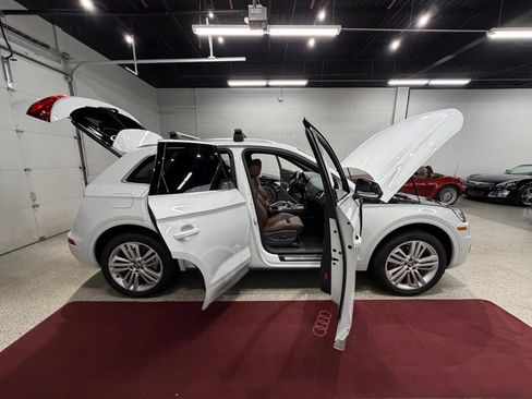 Used 2019 Audi Q5 Prestige w/ Prestige Package AWD/4WD image 55