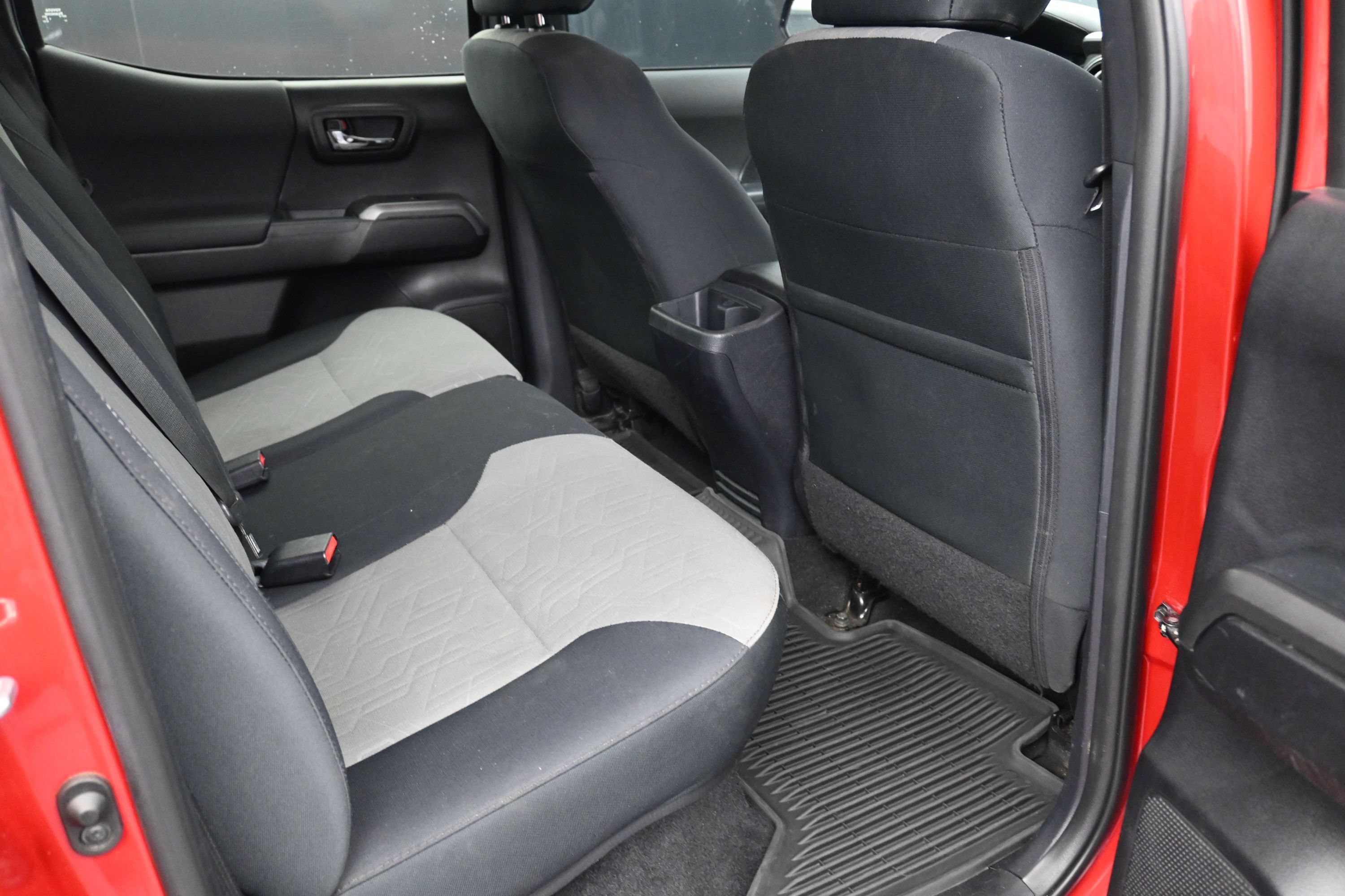Used 2021 Toyota Tacoma TRD Off-Road RWD image 10