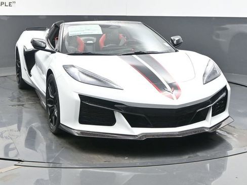 New 2026 Chevrolet Corvette Z06 w/ Stealth Interior Trim Package image 32