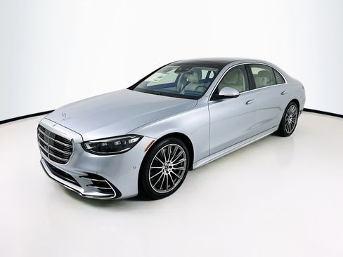 New 2026 Mercedes-Benz S 580 4MATIC Sedan image 3
