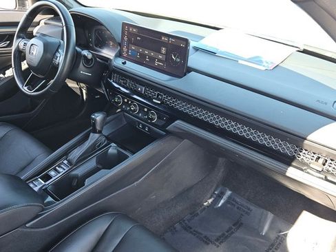 Used 2023 Honda Accord Sport image 26