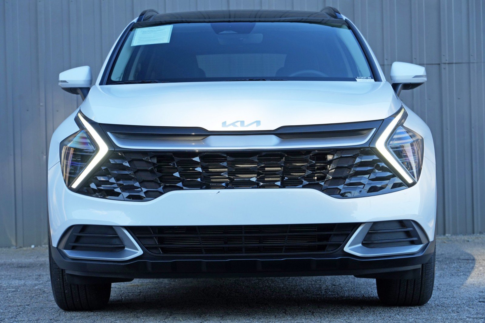 Used 2025 Kia Sportage EX w/ Premium Package FWD image 6