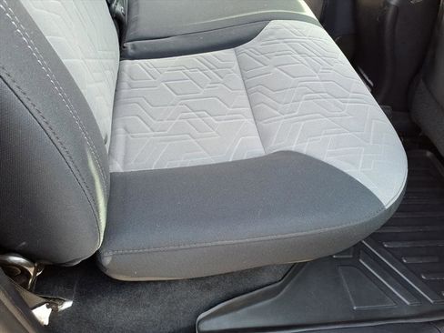 Used 2021 Toyota Tacoma TRD Off-Road image 18