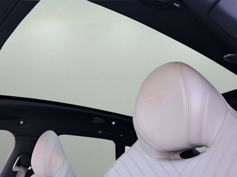 Used 2025 Aston Martin DBX 707 AWD/4WD image 29