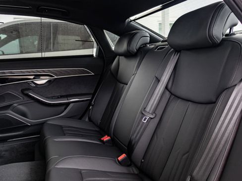 New 2025 Audi A8 L 3.0T image 17