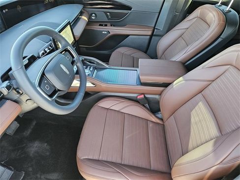 New 2026 Lincoln Nautilus Reserve image 12